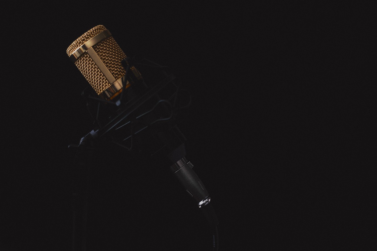 The Quiet Power of the Local Sports Radio Call-In